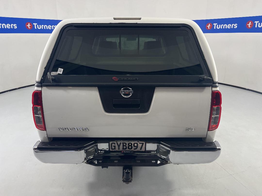 Photo '6' of Nissan Navara