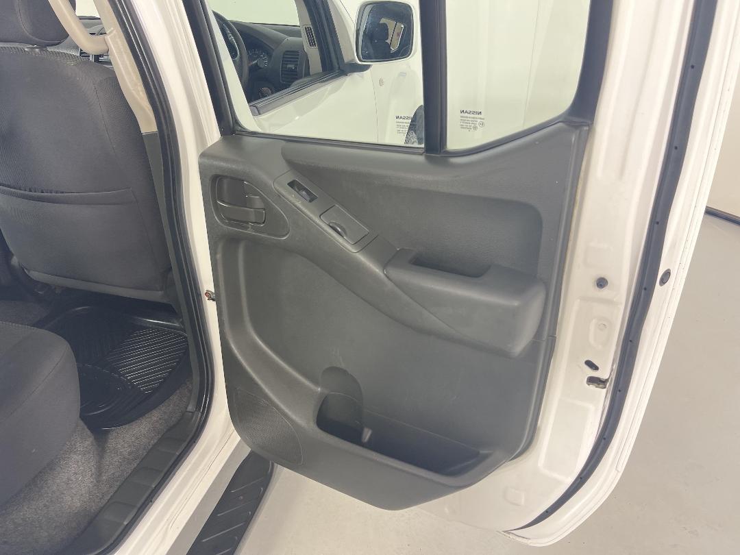 Photo '19' of Nissan Navara