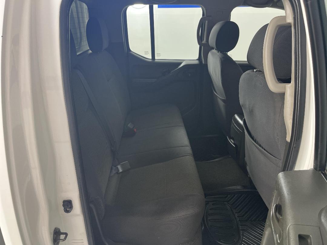 Photo '20' of Nissan Navara