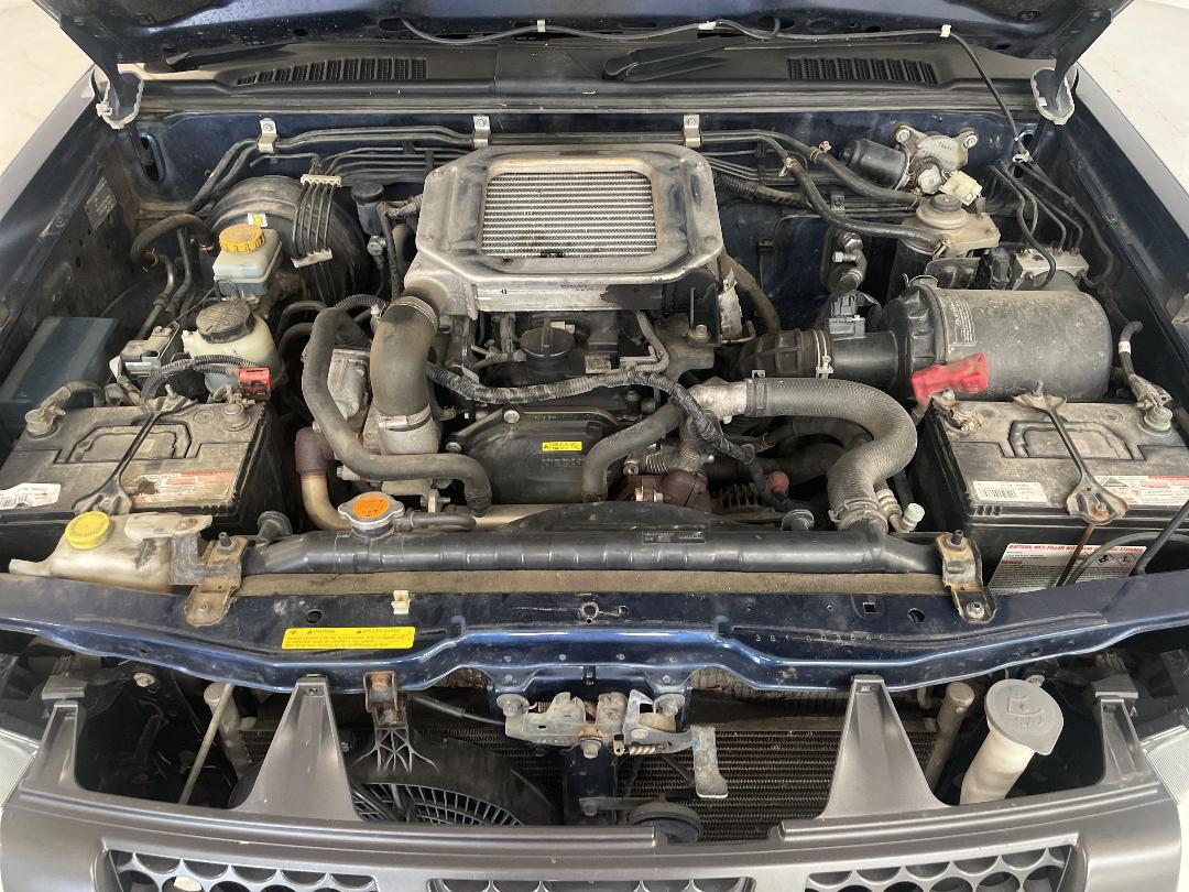 Photo '13' of Nissan Navara