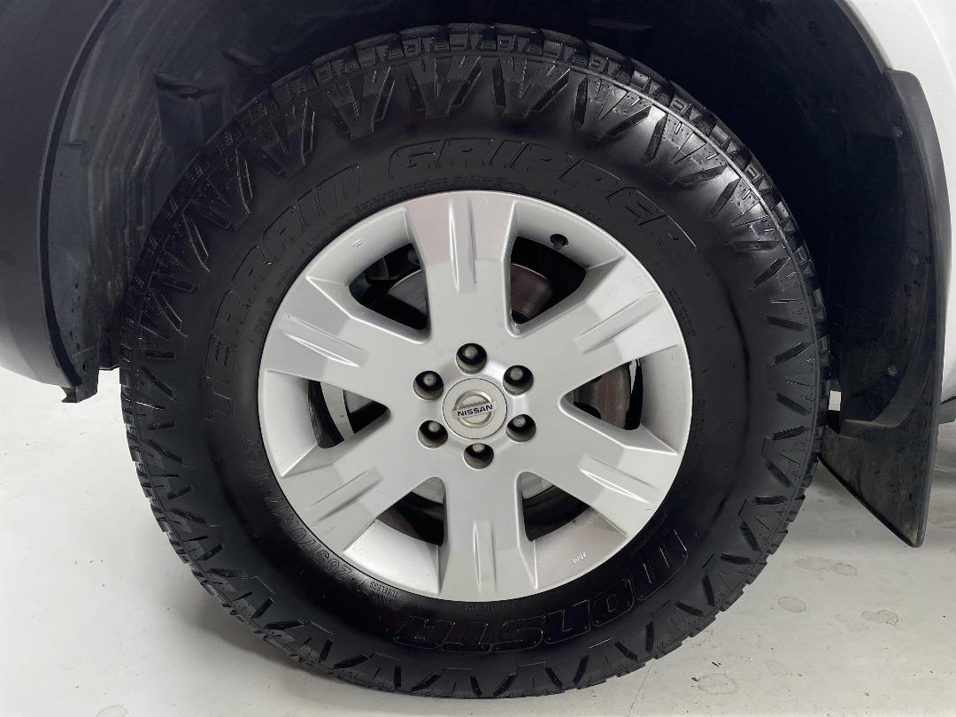 Photo '10' of Nissan Navara