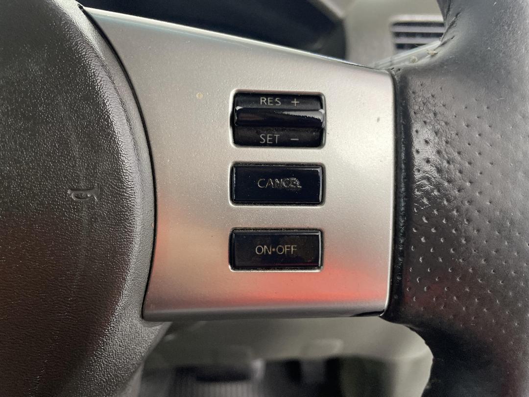 Photo '23' of Nissan Navara