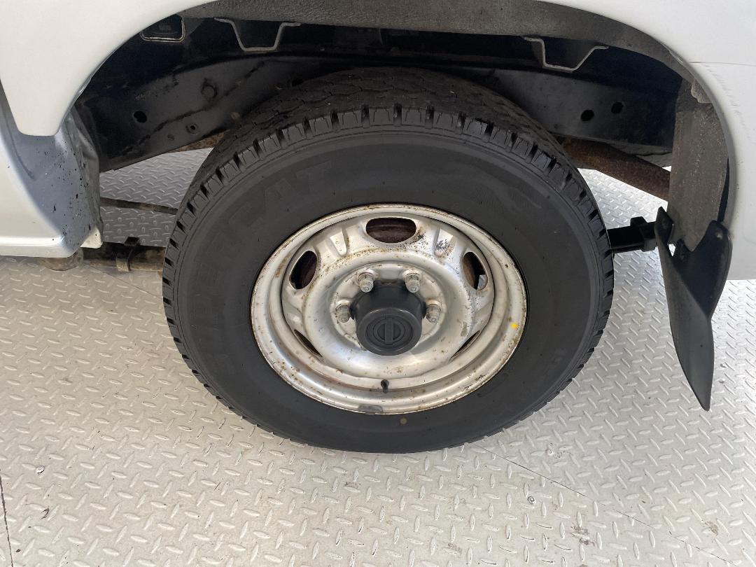 Photo '11' of Nissan Navara