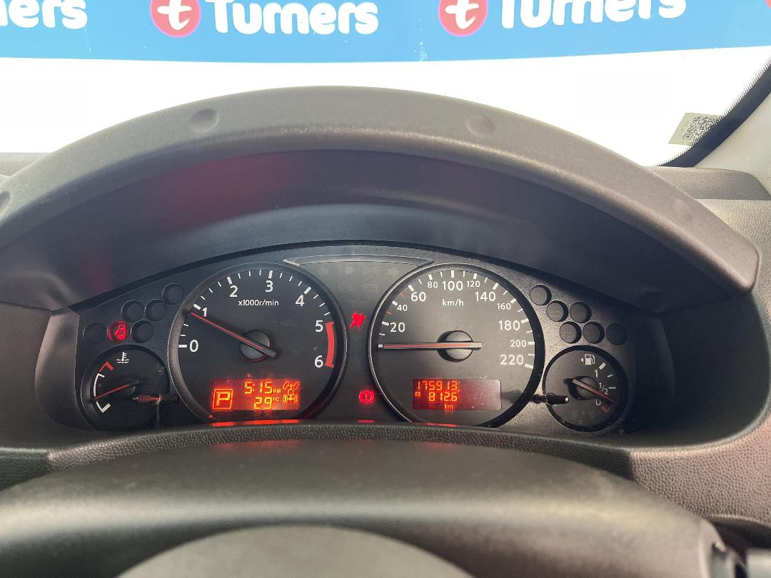 Photo '21' of Nissan Navara Photo '21' of Nissan Navara