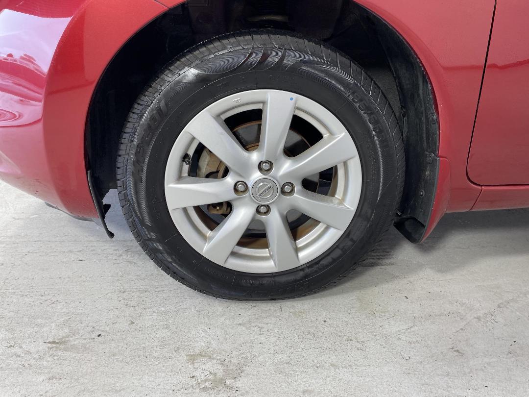 Photo '10' of Nissan Note