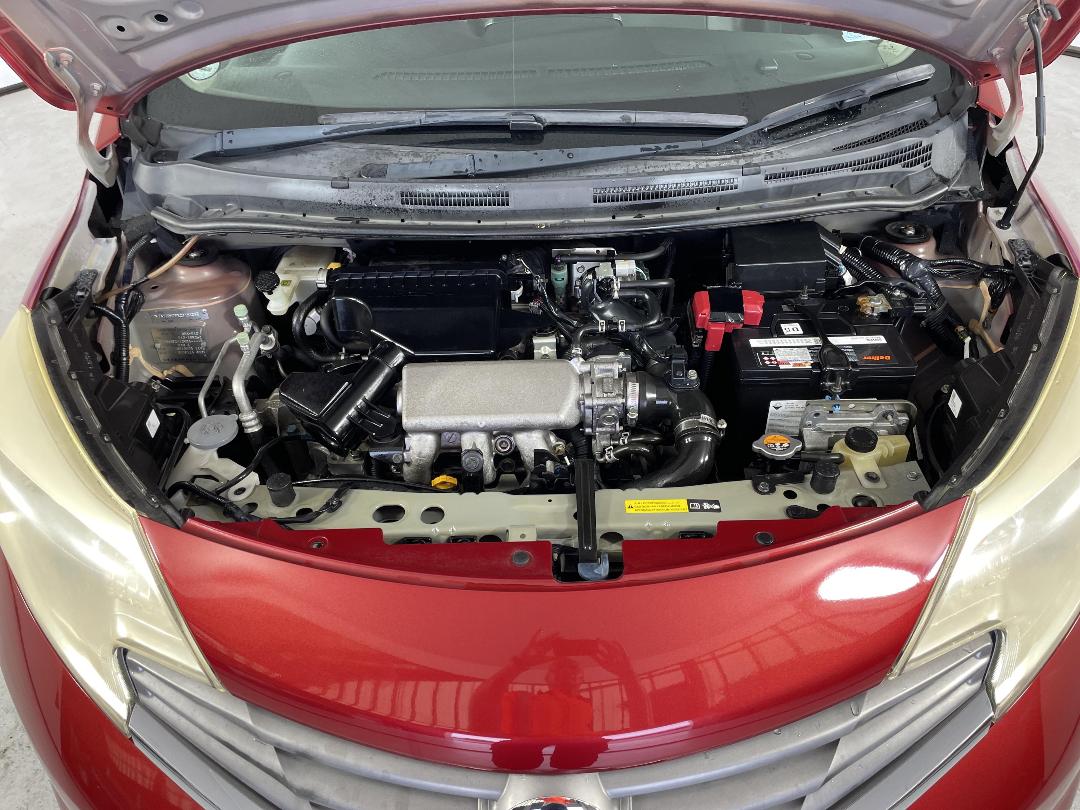 Photo '13' of Nissan Note