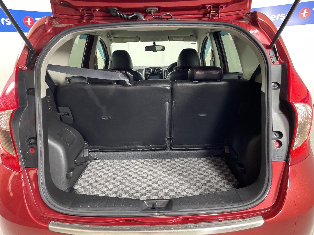 Photo '14' of Nissan Note