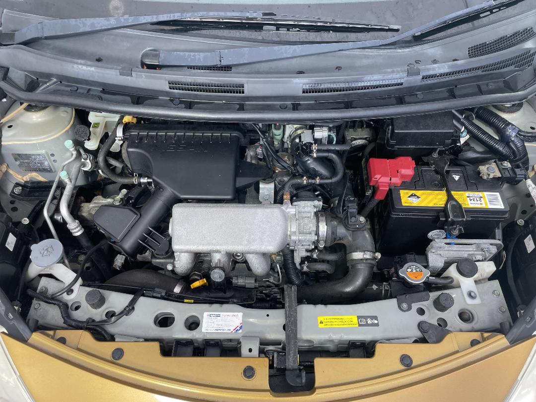 Photo '13' of Nissan Note Photo '13' of Nissan Note