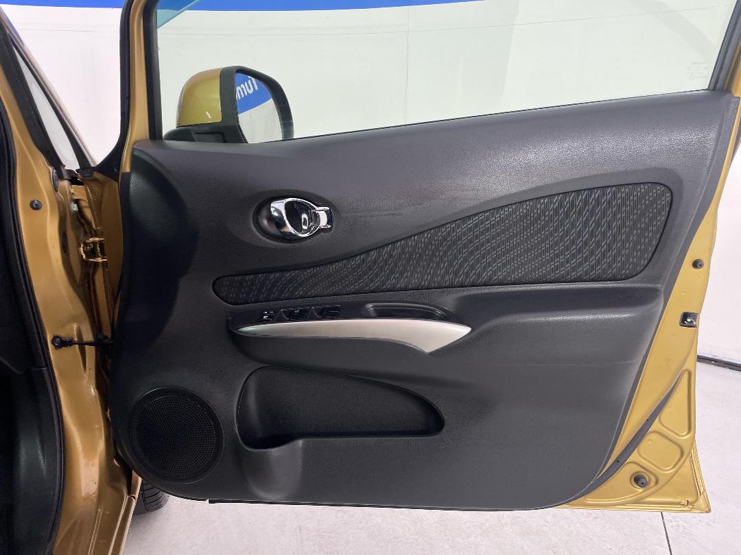 Photo '15' of Nissan Note Photo '15' of Nissan Note