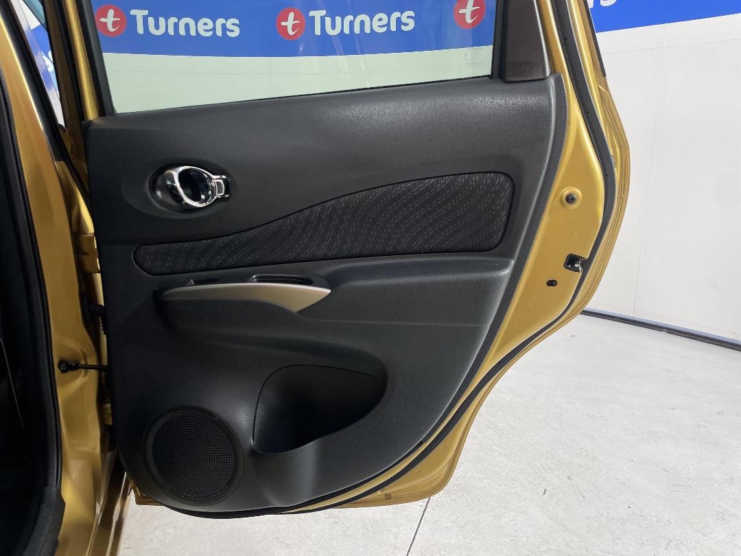 Photo '19' of Nissan Note Photo '19' of Nissan Note