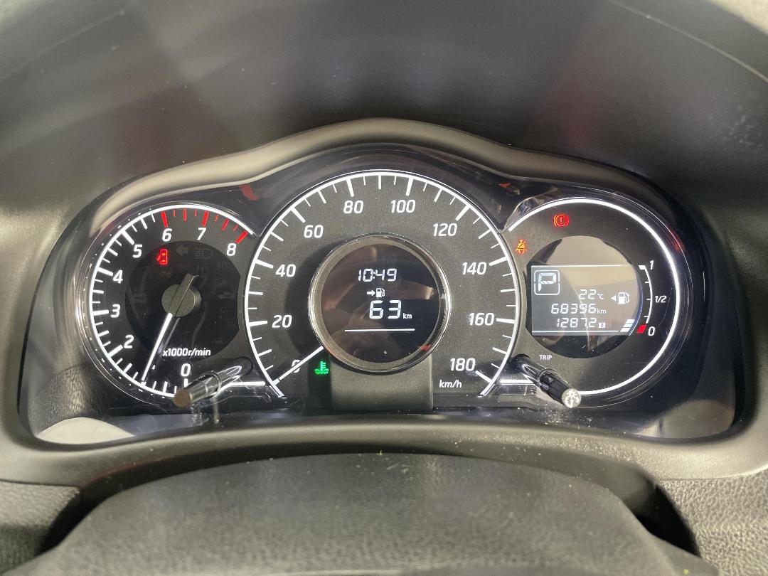 Photo '21' of Nissan Note Photo '21' of Nissan Note