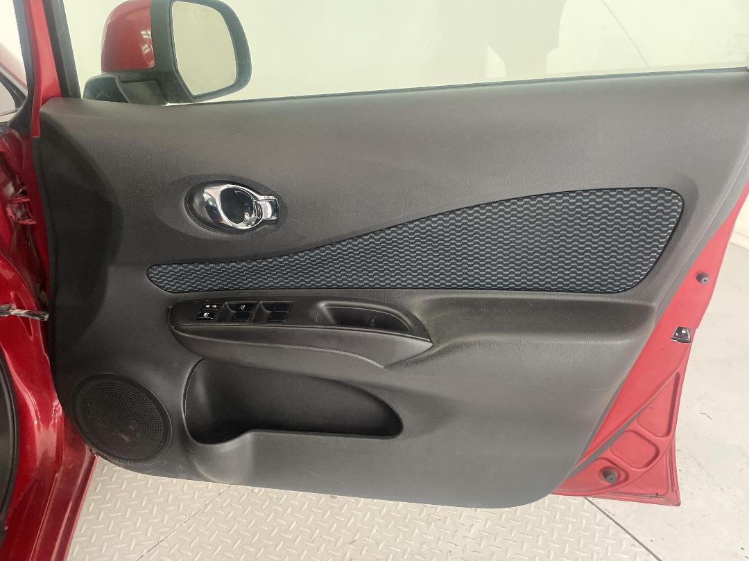 Photo '15' of Nissan Note Photo '15' of Nissan Note