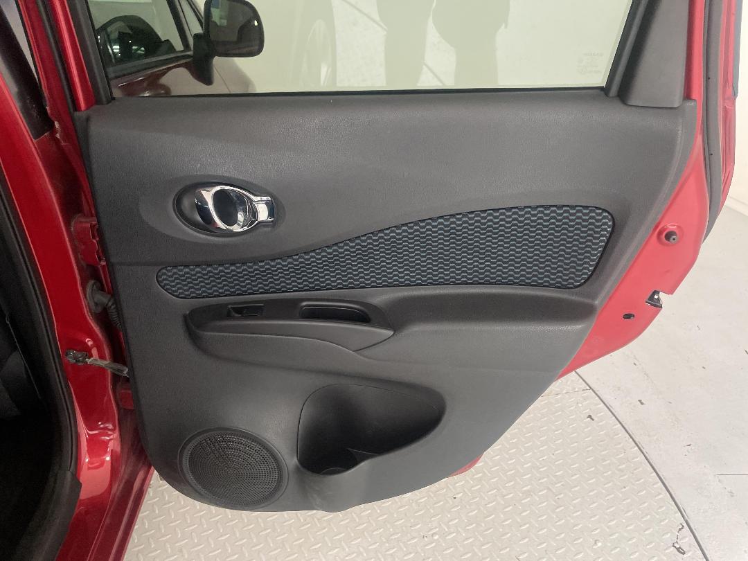 Photo '19' of Nissan Note Photo '19' of Nissan Note