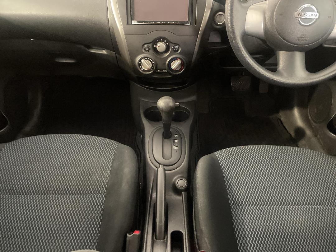 Photo '18' of Nissan Note Photo '18' of Nissan Note