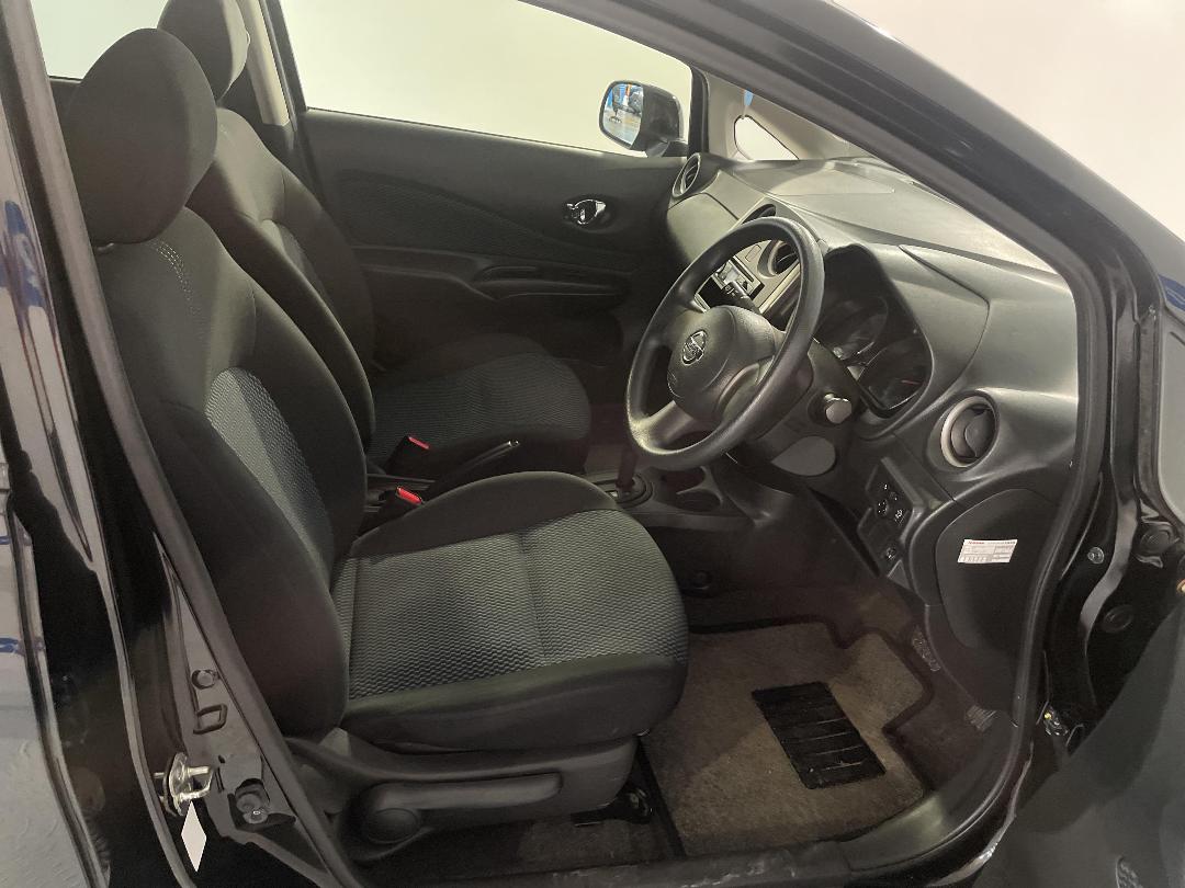 Photo '16' of Nissan Note Photo '16' of Nissan Note