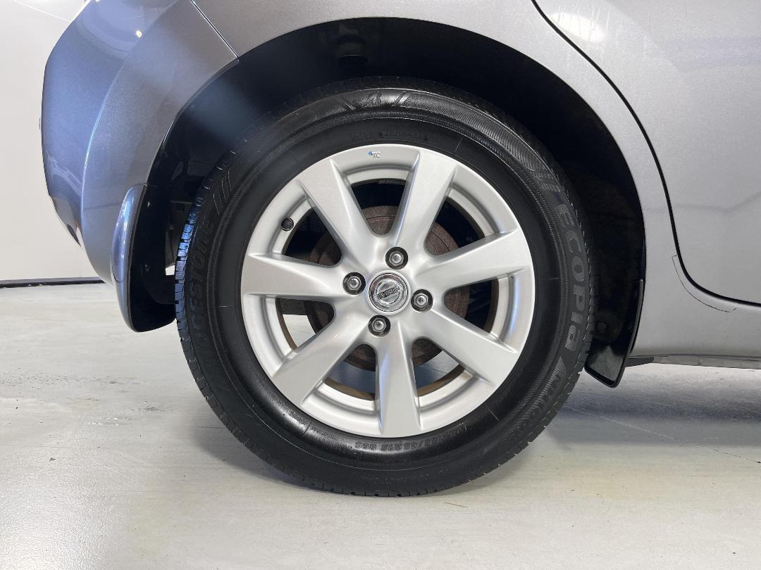 Photo '12' of Nissan Note Photo '12' of Nissan Note