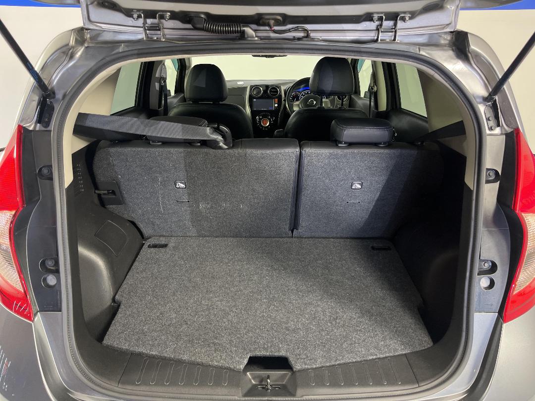 Photo '14' of Nissan Note Photo '14' of Nissan Note