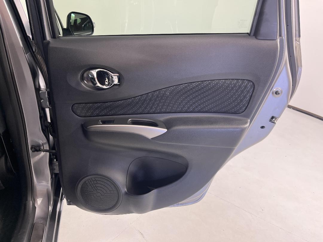 Photo '19' of Nissan Note Photo '19' of Nissan Note