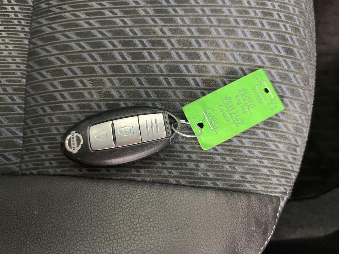 Photo '22' of Nissan Note Photo '22' of Nissan Note