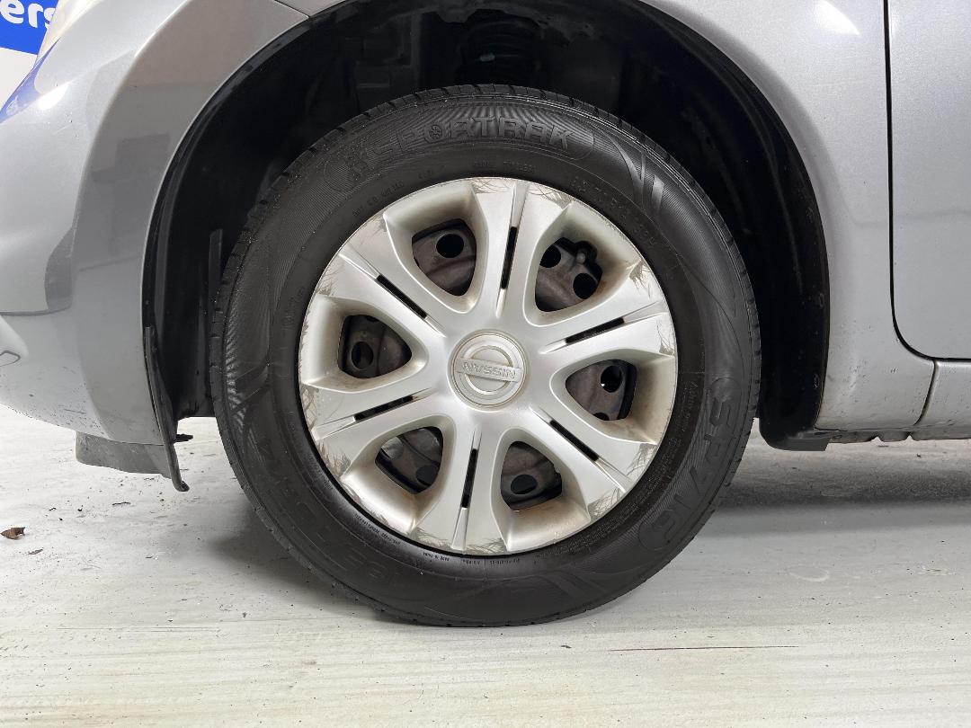 Photo '10' of Nissan Note Photo '10' of Nissan Note