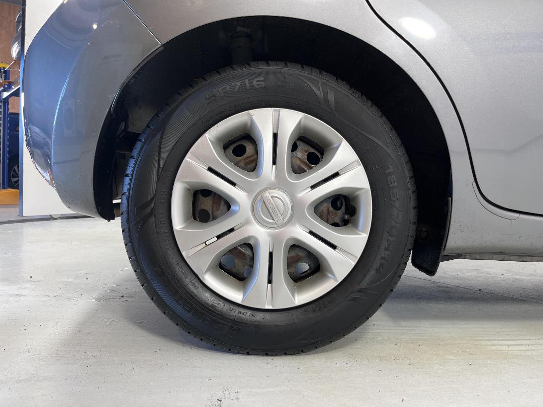 Photo '12' of Nissan Note Photo '12' of Nissan Note