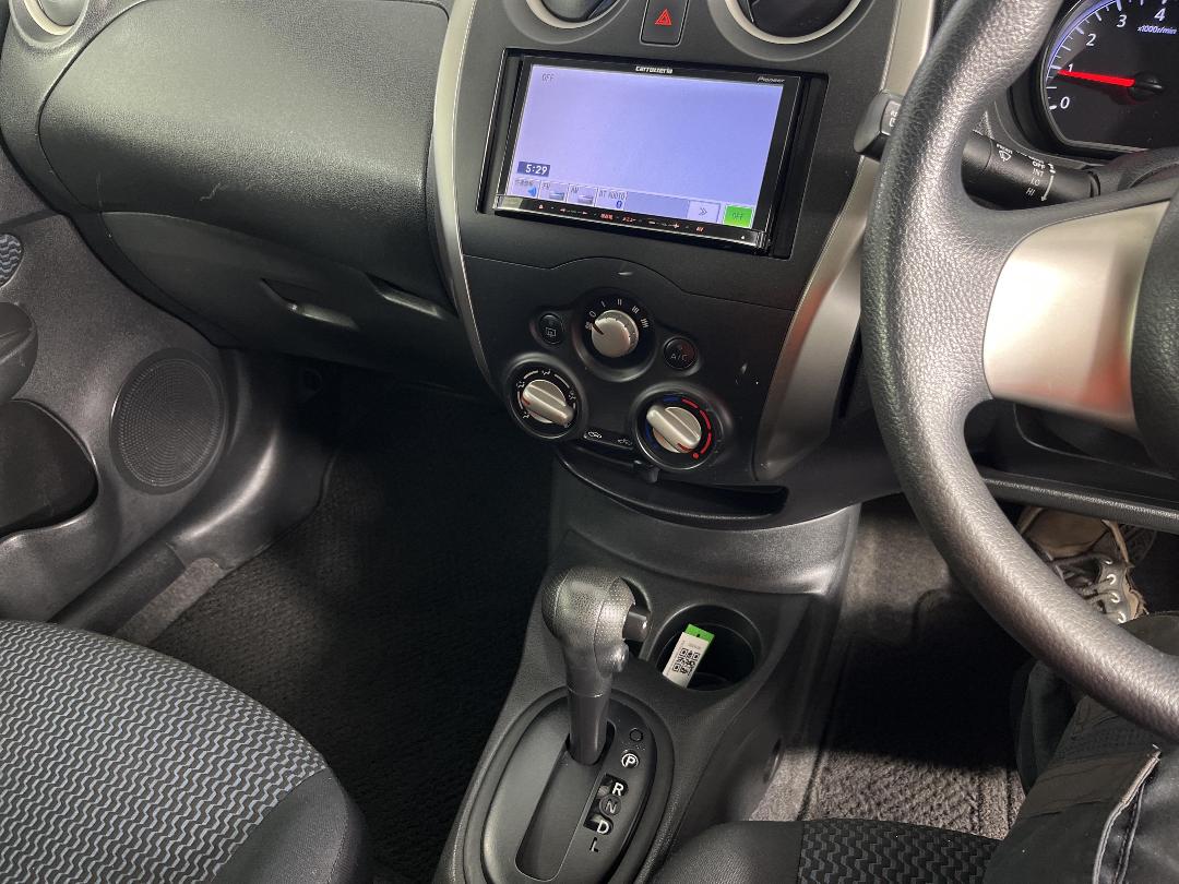Photo '18' of Nissan Note Photo '18' of Nissan Note