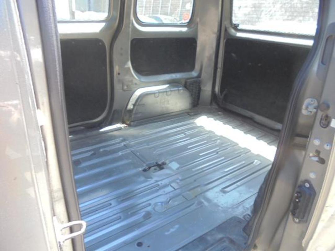 Photo '10' of Nissan NV200 Vanette