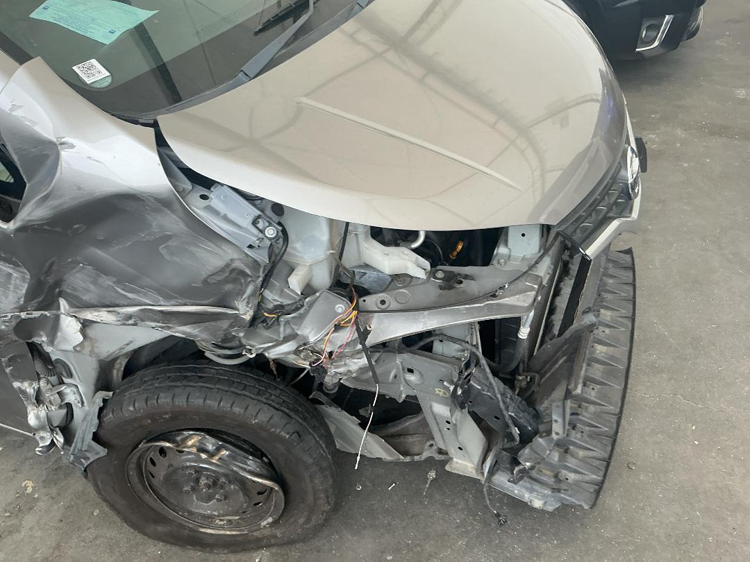 Photo '4' of Nissan NV200