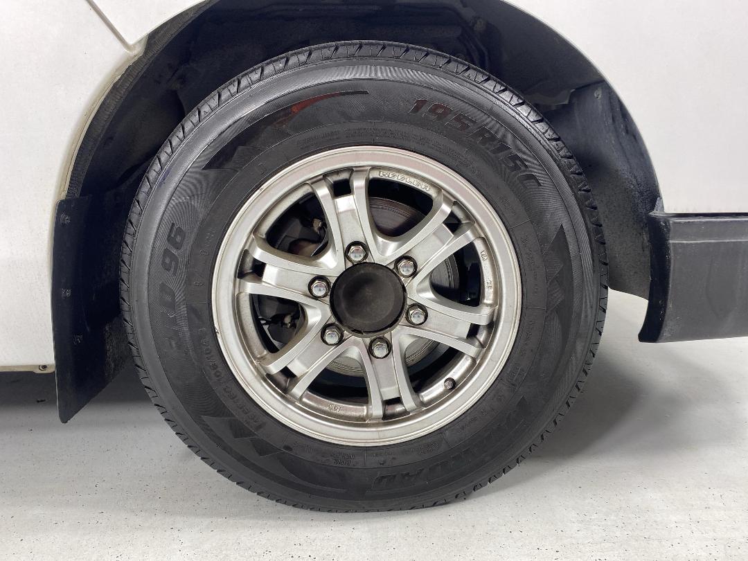 Photo '9' of Nissan NV350 Photo '9' of Nissan NV350