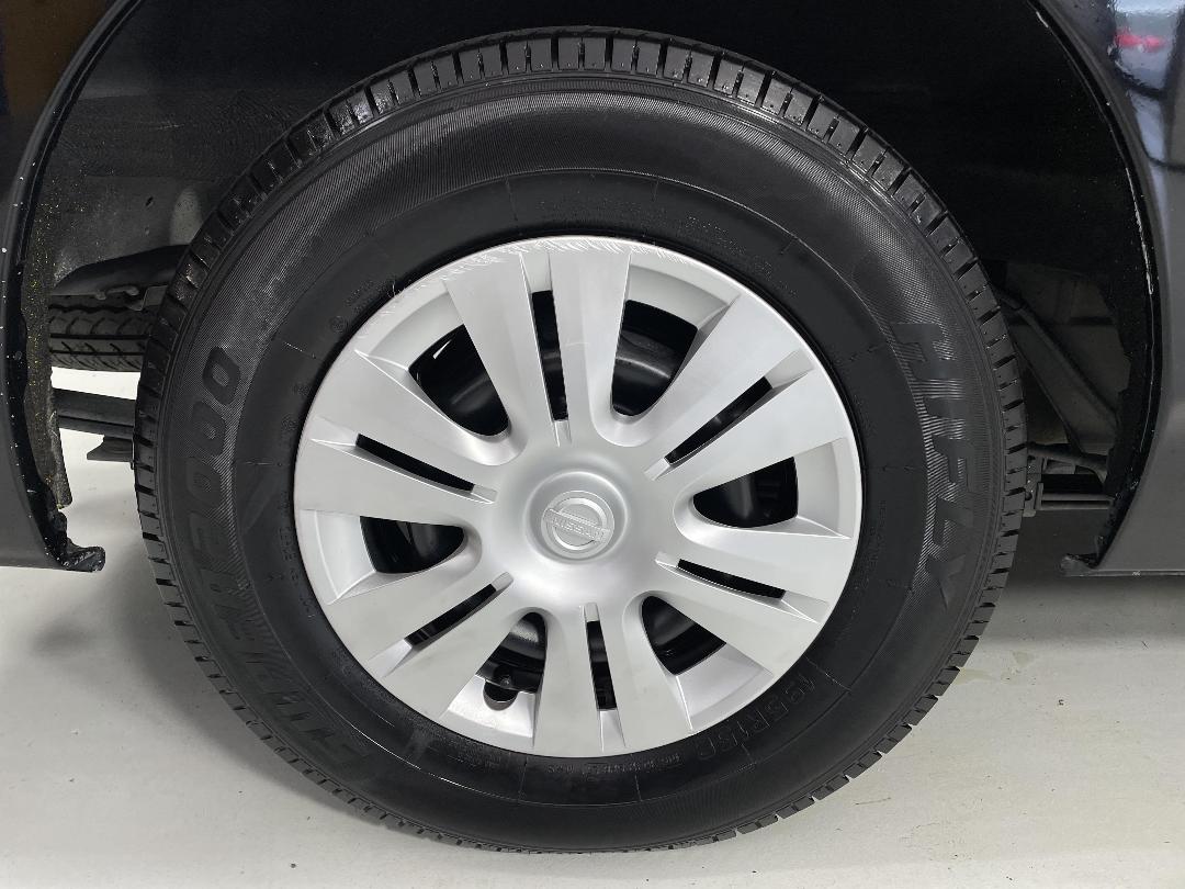 Photo '12' of Nissan NV350 Photo '12' of Nissan NV350