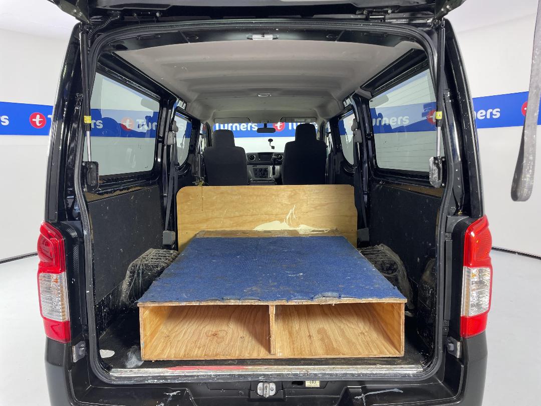 Photo '14' of Nissan NV350 Photo '14' of Nissan NV350