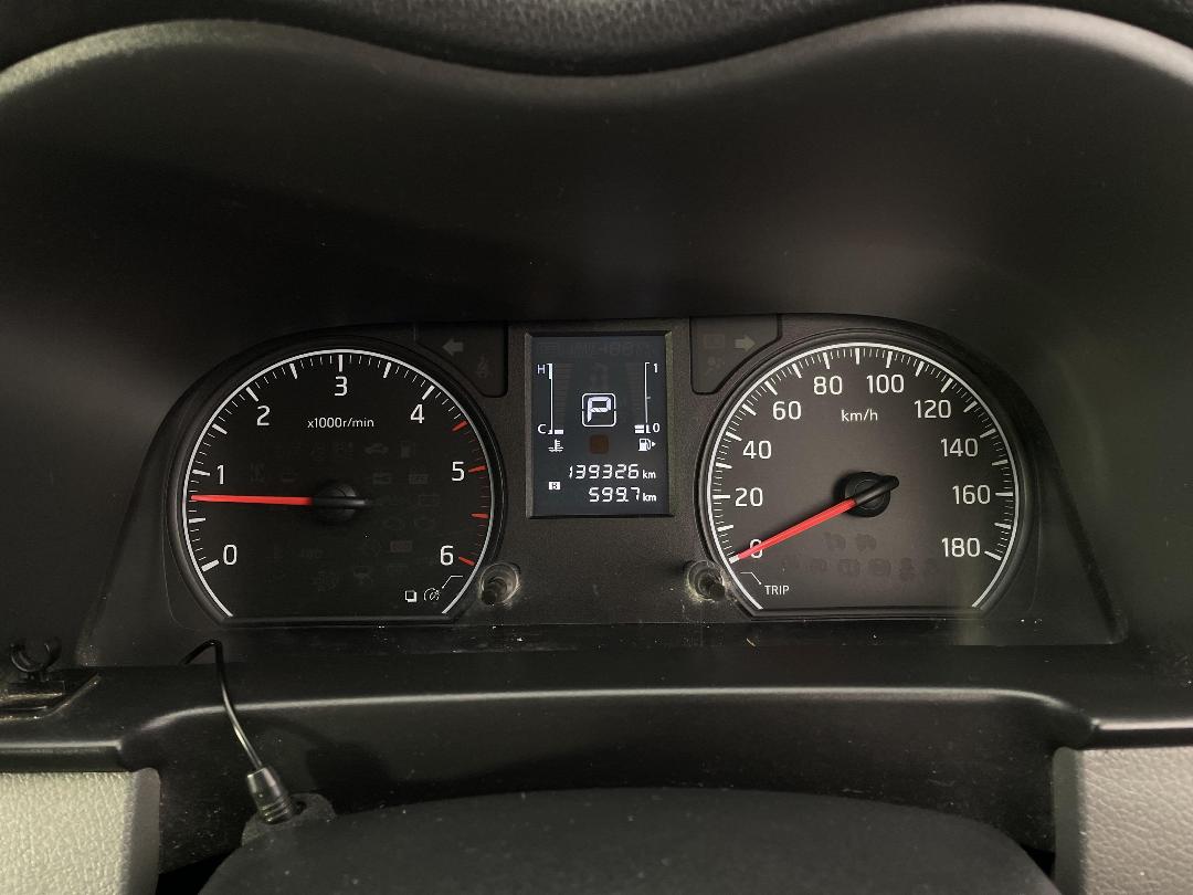 Photo '20' of Nissan NV350 Photo '20' of Nissan NV350