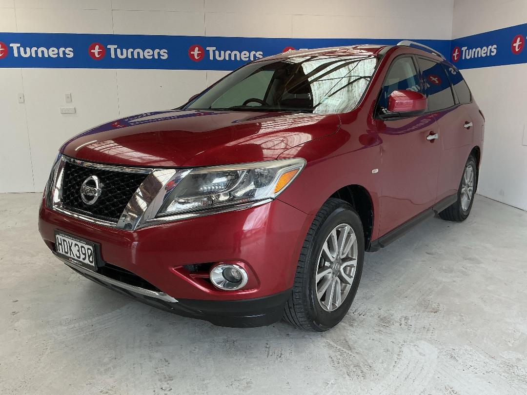 Photo '4' of Nissan Pathfinder