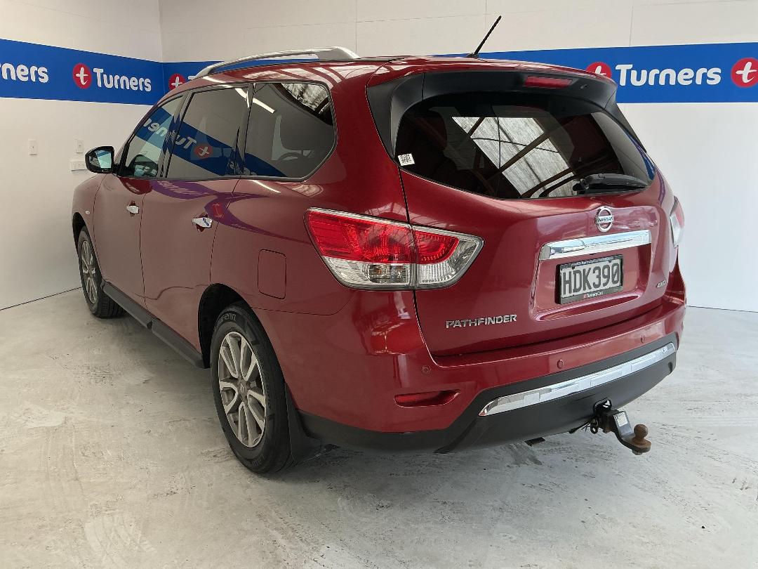 Photo '5' of Nissan Pathfinder