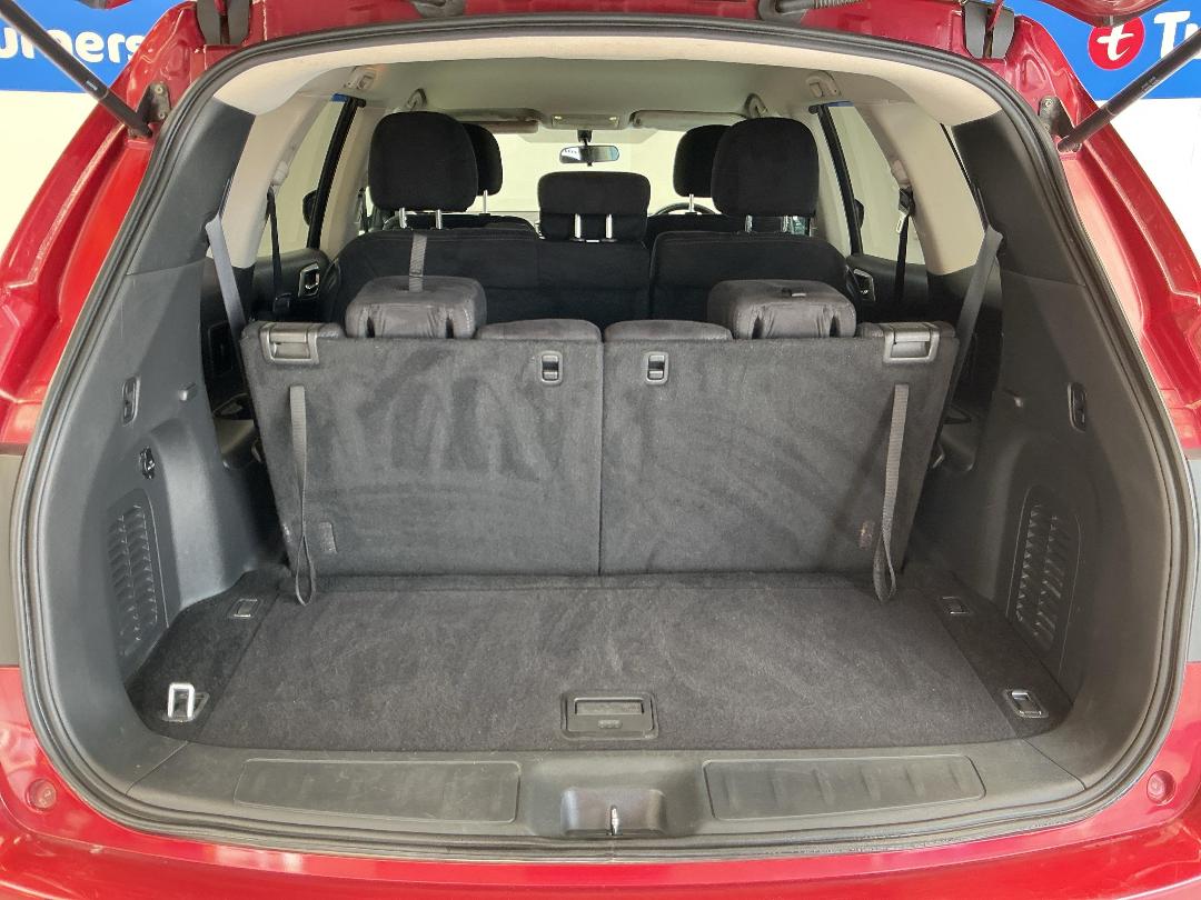 Photo '14' of Nissan Pathfinder