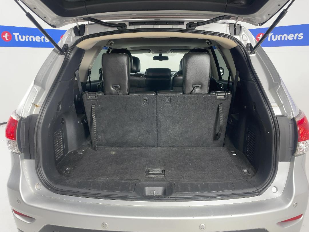 Photo '14' of Nissan Pathfinder