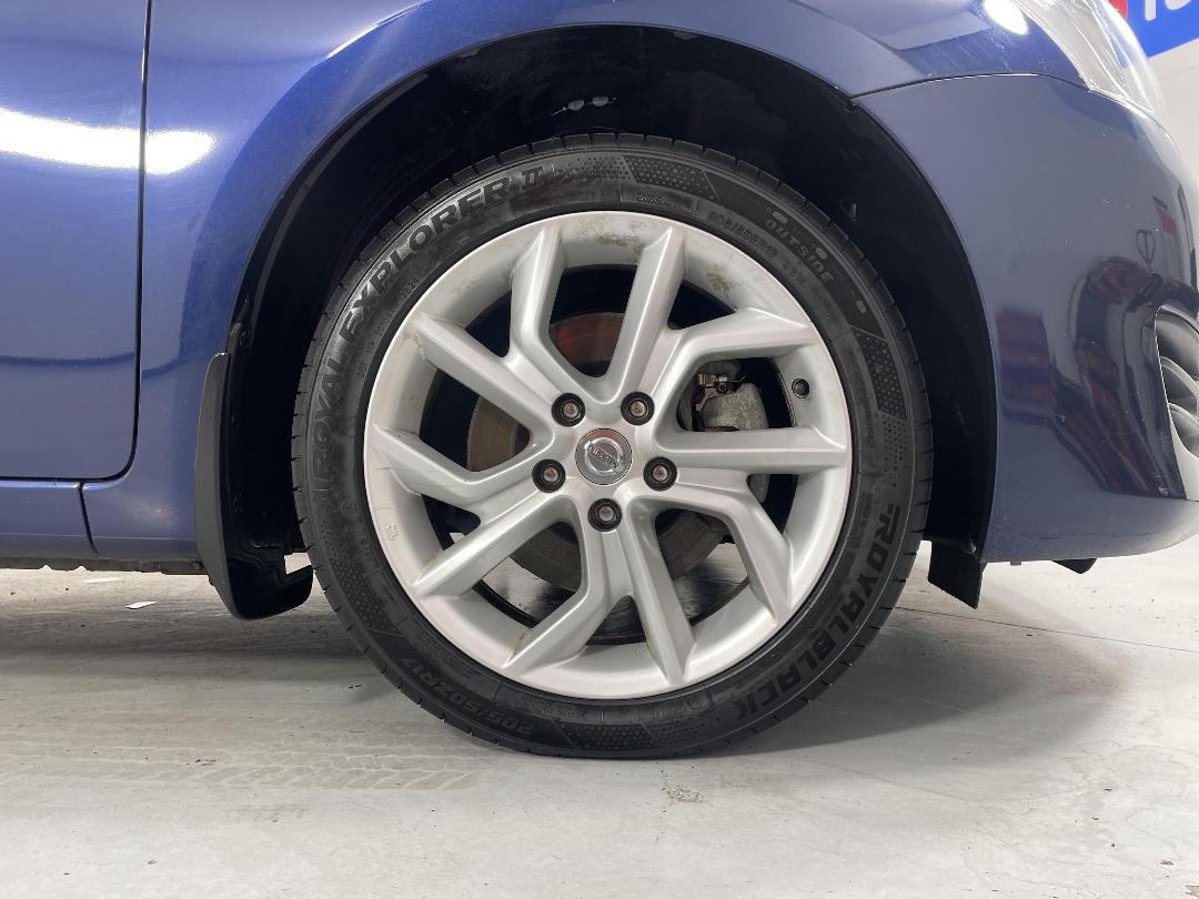 Photo '9' of Nissan Pulsar