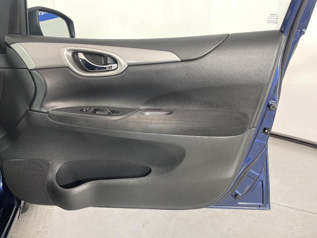 Photo '15' of Nissan Pulsar