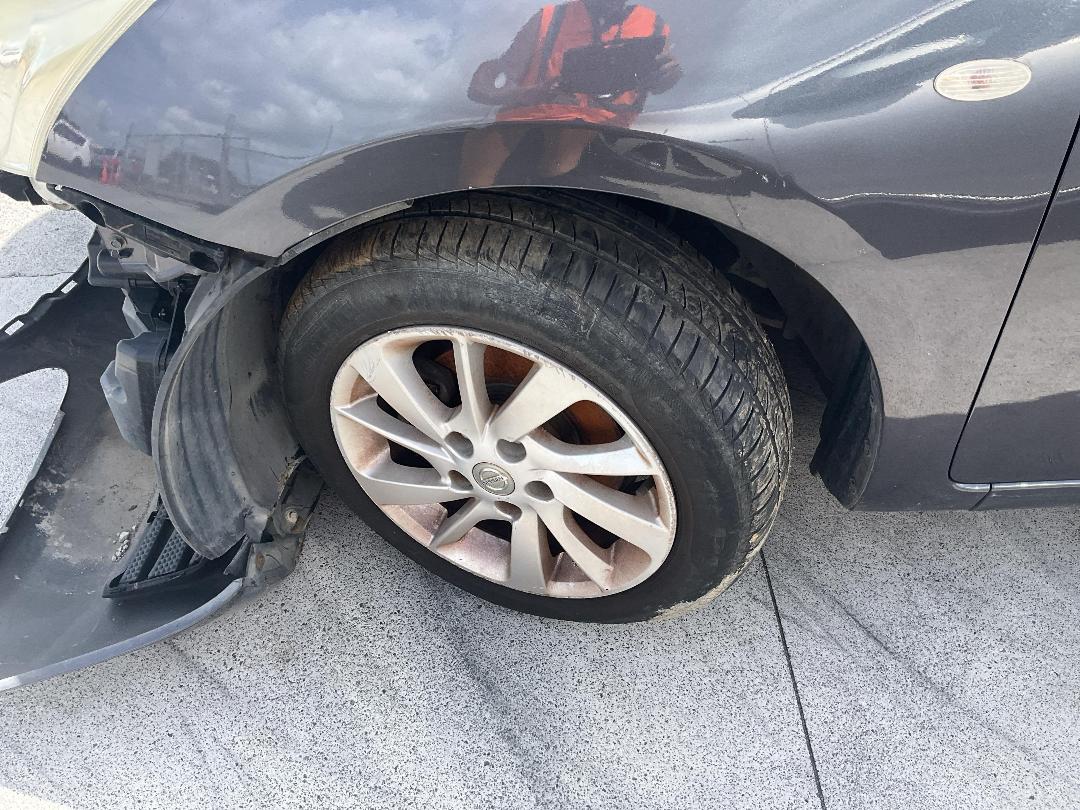 Photo '16' of Nissan Pulsar ST