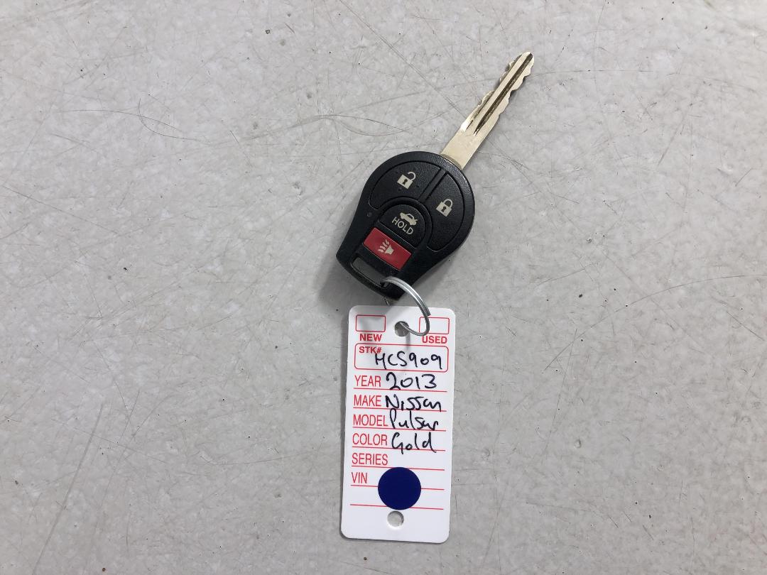 Photo '22' of Nissan Pulsar Photo '22' of Nissan Pulsar