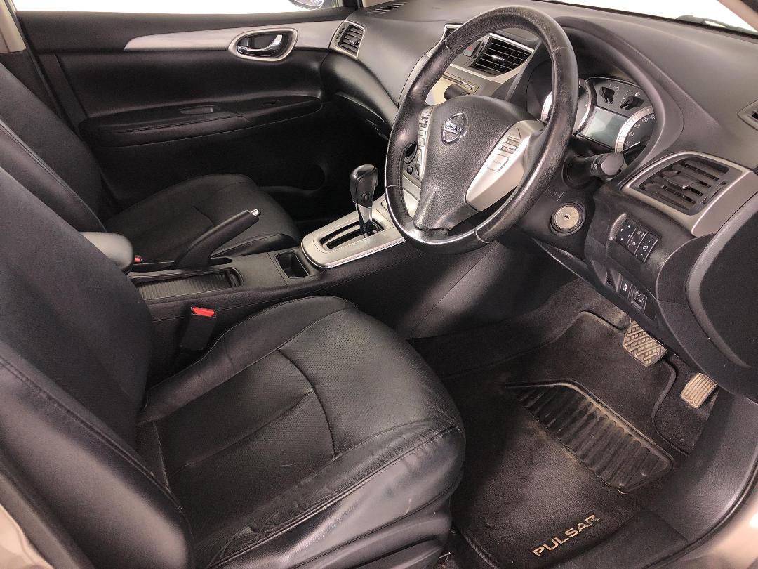 Photo '16' of Nissan Pulsar Photo '16' of Nissan Pulsar