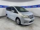 Thumbnail '1' of Nissan Serena