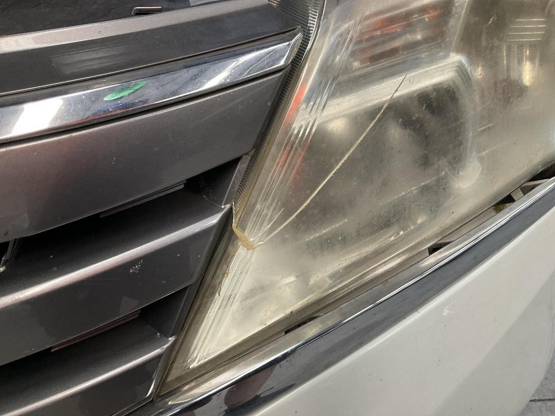 Photo '17' of Nissan Serena Photo '17' of Nissan Serena