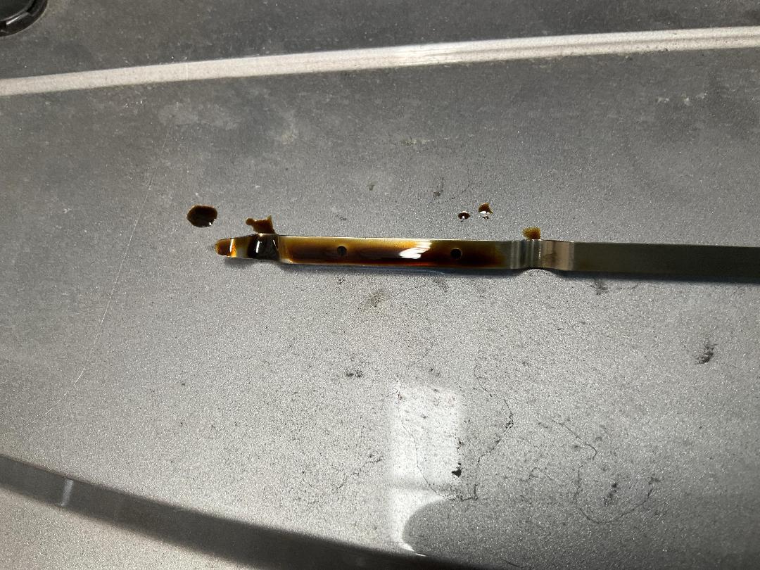 Photo '27' of Nissan Serena Photo '27' of Nissan Serena