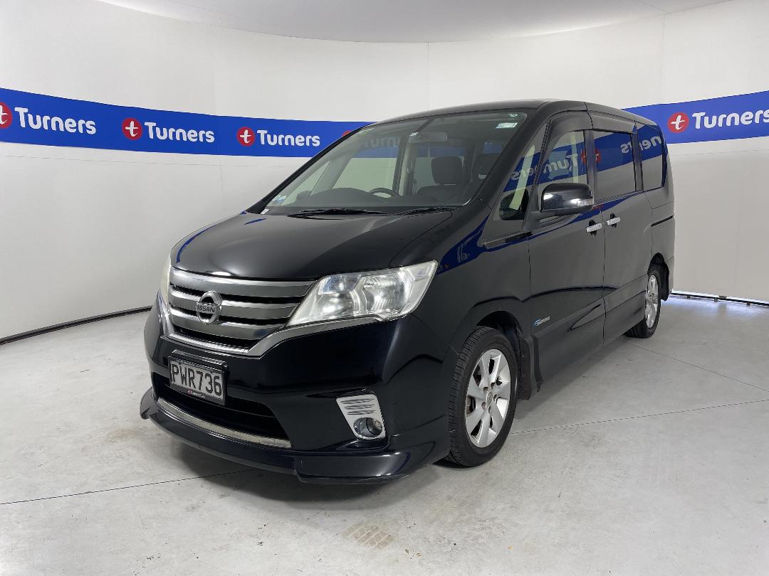 Photo '3' of Nissan Serena