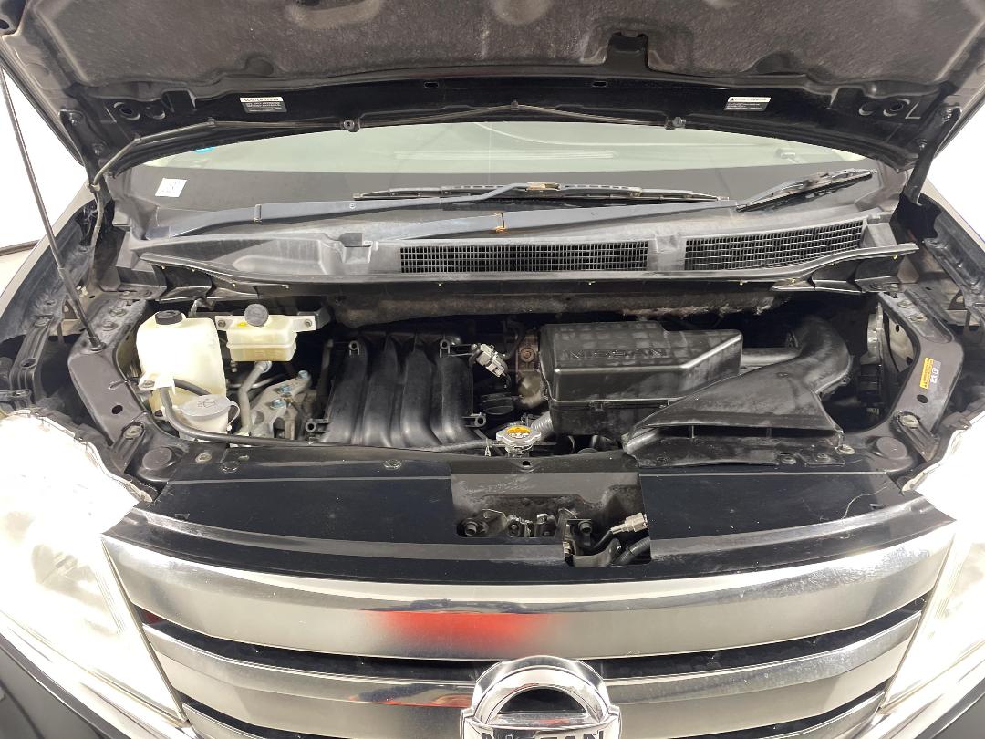 Photo '11' of Nissan Serena