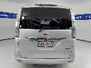 Thumbnail '6' of Nissan Serena