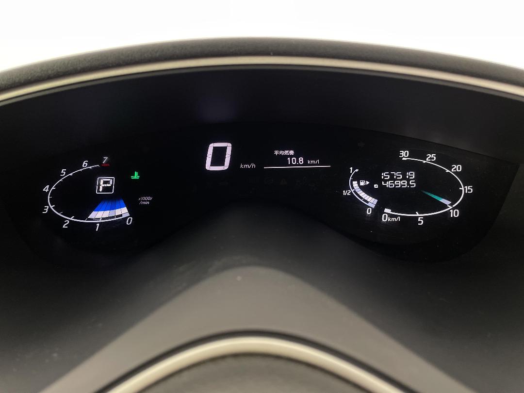 Photo '20' of Nissan Serena