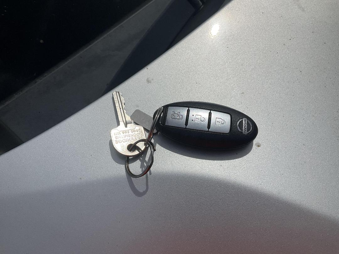 Photo '7' of Nissan Serena