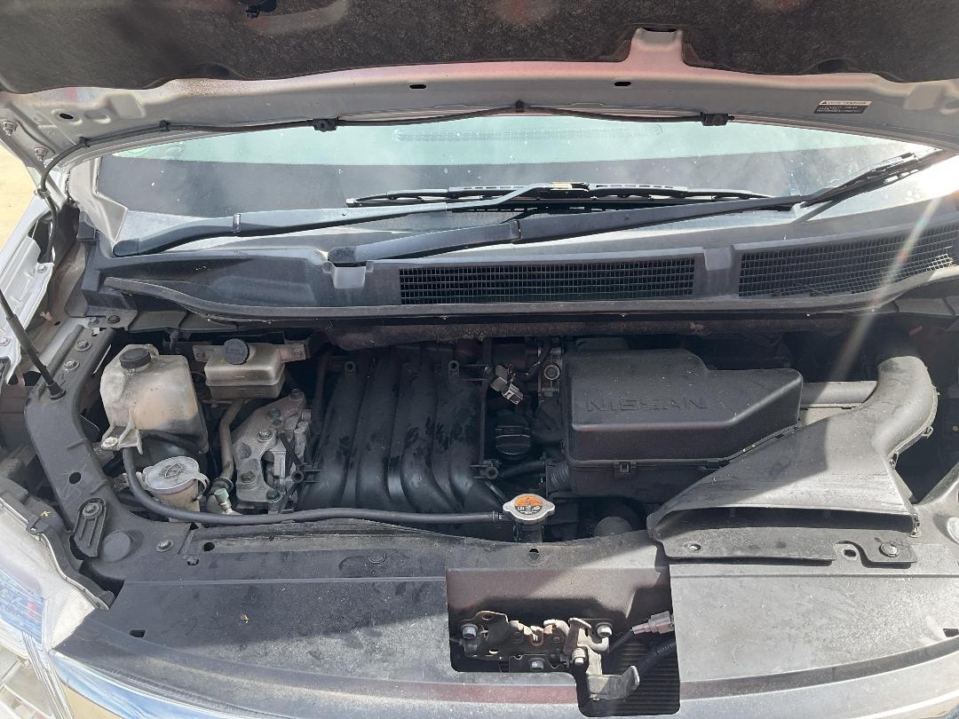 Photo '14' of Nissan Serena